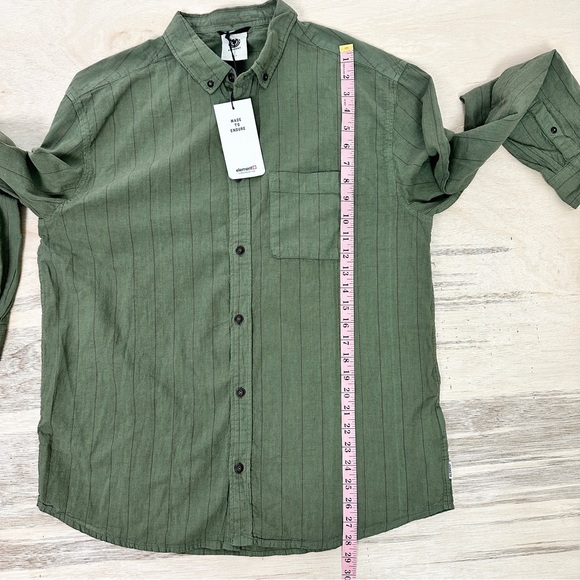 Element Men's Green Button Down Collared Shirt - Picture 4 of 5